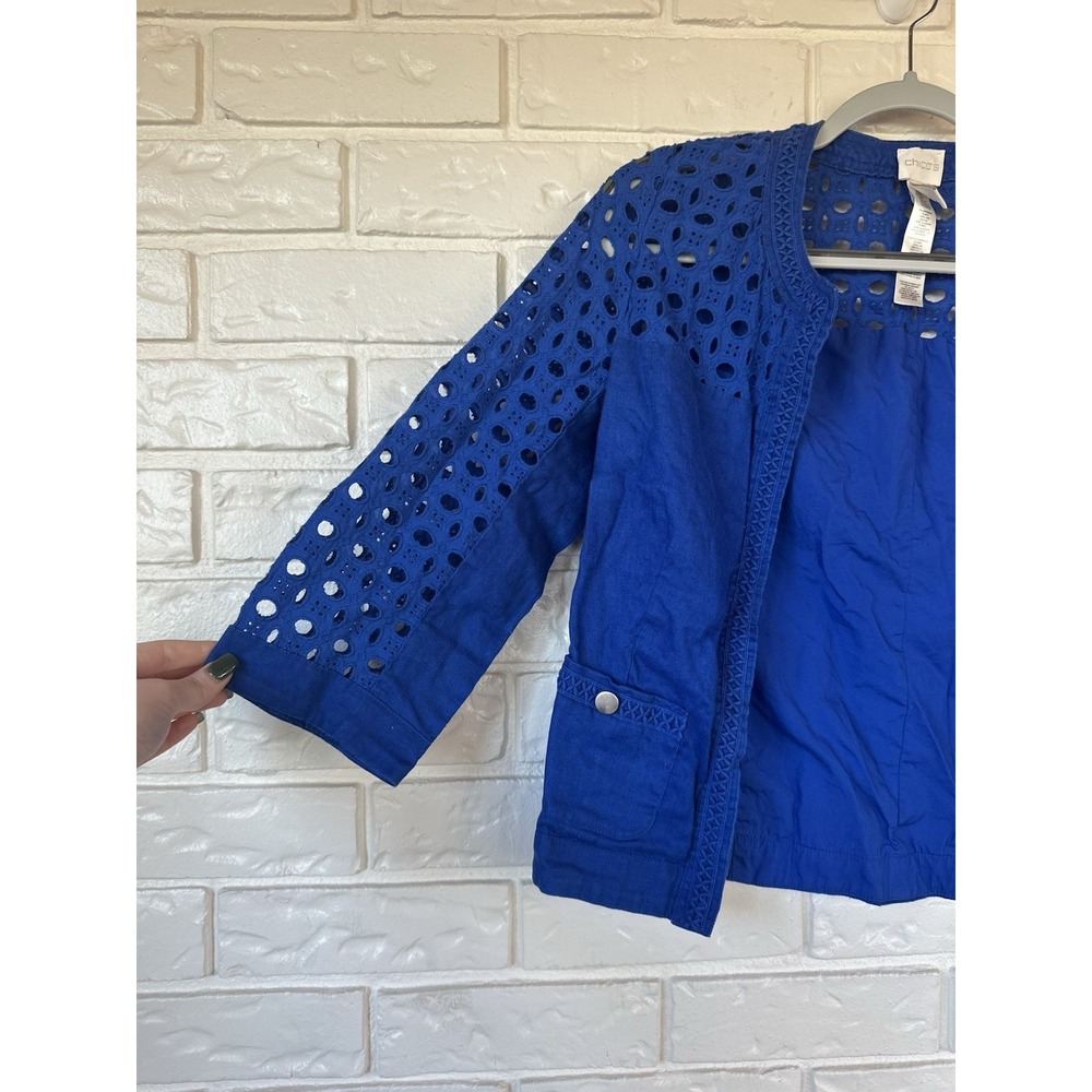 Chico's 0 Linen Eyelet Crochet Jacket Royal Blue Open Front 3/4 Sleeve Boho Chic - Picture 5 of 7